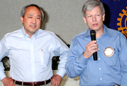 Lee, Klobucher