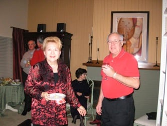 Resources/Valentine_Dine-Around_2009n.jpg