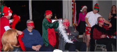Resources/DEC13elves3_slide_moo-ss_it.jpg